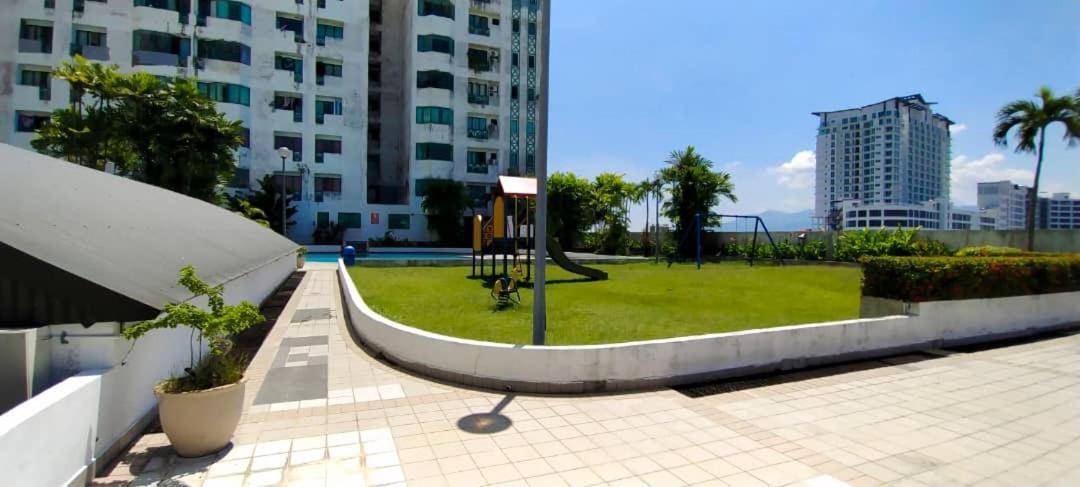 Likas Square - Kk Apartment Suite Kota Kinabalu Dış mekan fotoğraf